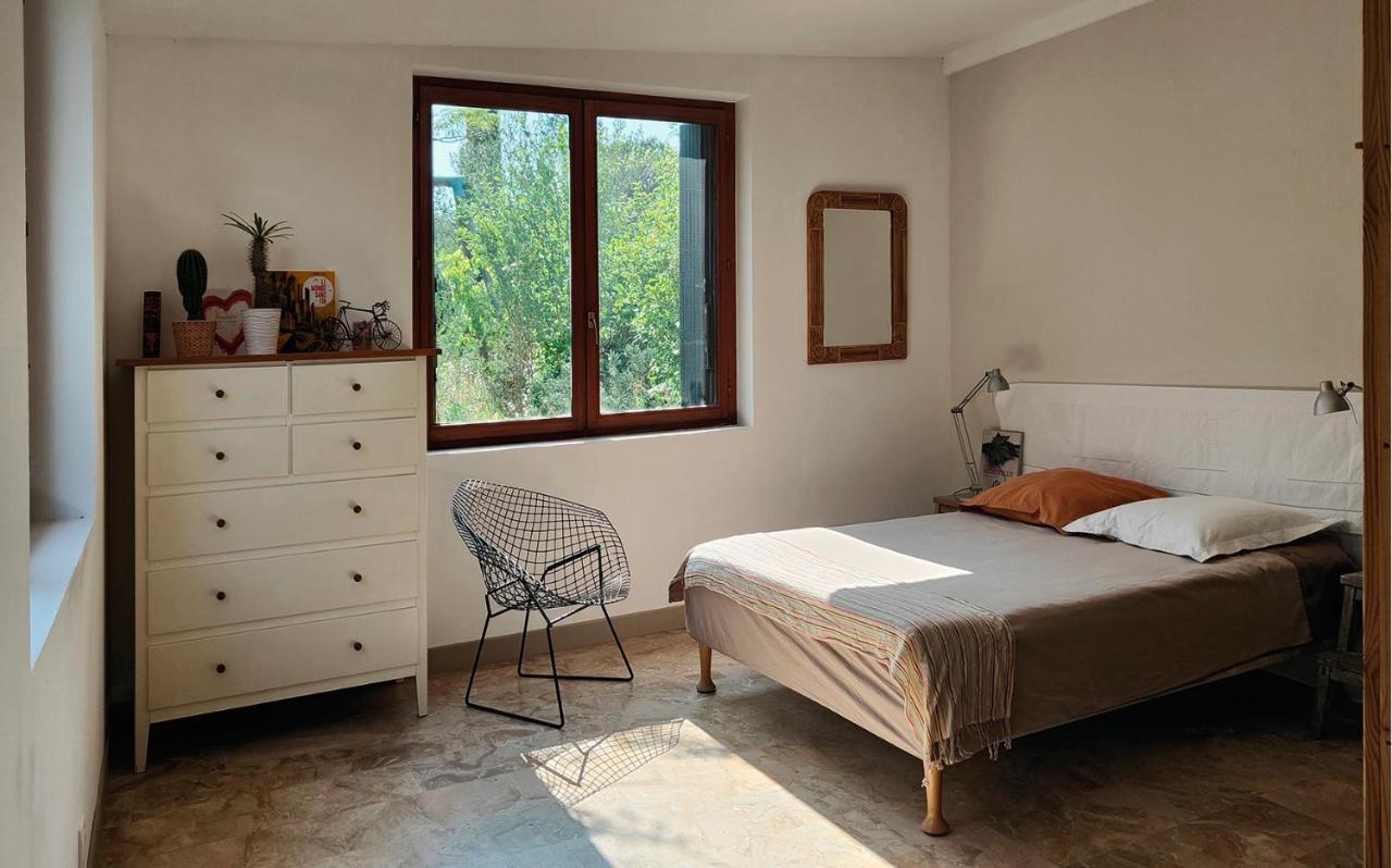 Chambre Privee Dans Maison En Garrigue Nimes Ngoại thất bức ảnh