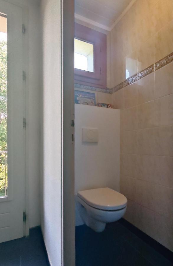Chambre Privee Dans Maison En Garrigue Nimes Ngoại thất bức ảnh